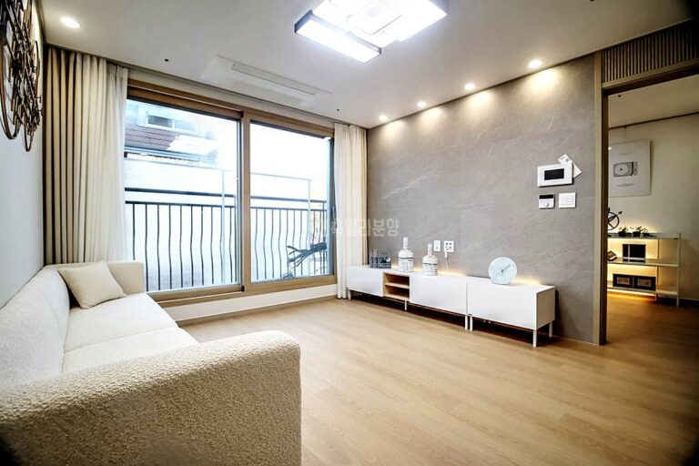 안양동신축빌라 매매 안양역 역세권 3룸 실입8천